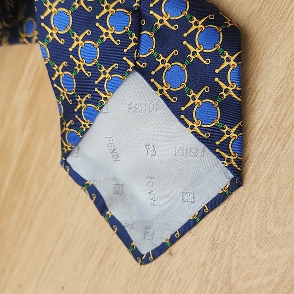 Authentic FENDI Blue and Gold Geometric Pattern 100% Silk Tie - Picture 3 of 10